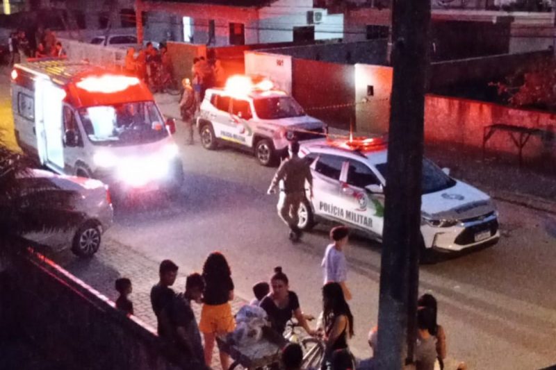 Suposto estuprador é morto e arrastado no meio da rua em Joinville 