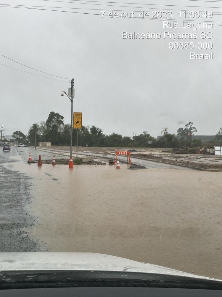Balneário Piçarras registra 148,74 milímetros de chuva em 96 horas