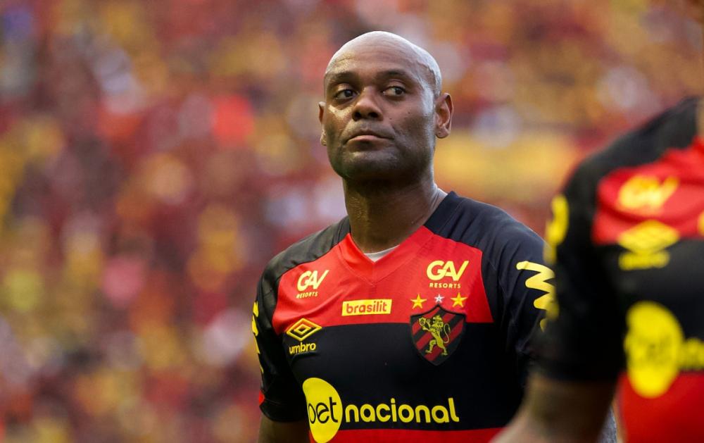 JEC negocia a contratação de Vagner Love para Catarinão 2024