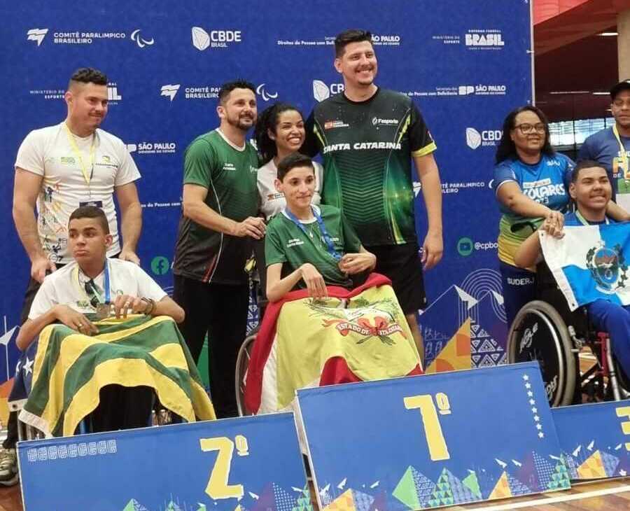 Paratleta penhense, Emanoel Carlos dos Santos, é campeão brasileiro nas Paralimpíadas Escolares do Brasil 