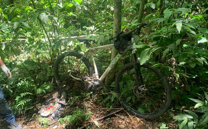 Itapema - Ossada humana é encontrada por geóloga no Morro da Linguiça 