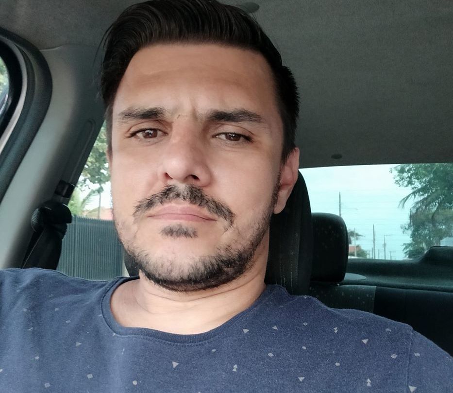 Penha: Homem é baleado, esfaqueado e morto na Rua Tiradentes