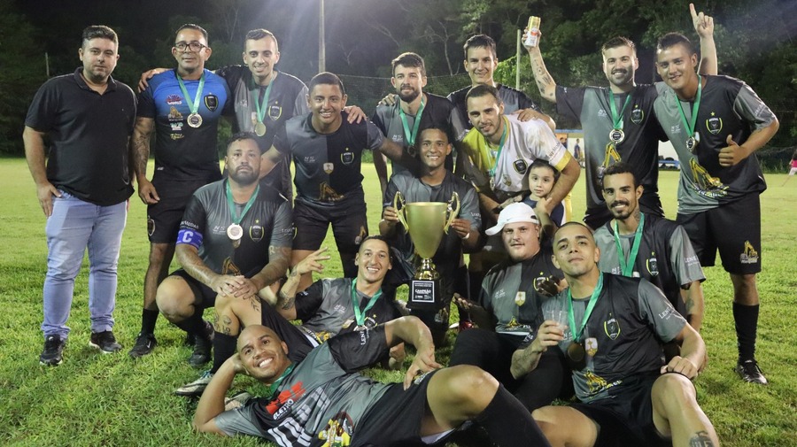 Arsenal Barreiro vence o Ukisobrou nos pênaltis e fatura o Campeonato Municipal de Futebol Suíço de Penha