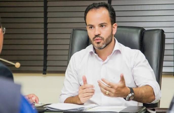 Filho de Jorginho Mello desiste de ser secretário de Estado da Casa Civil de SC