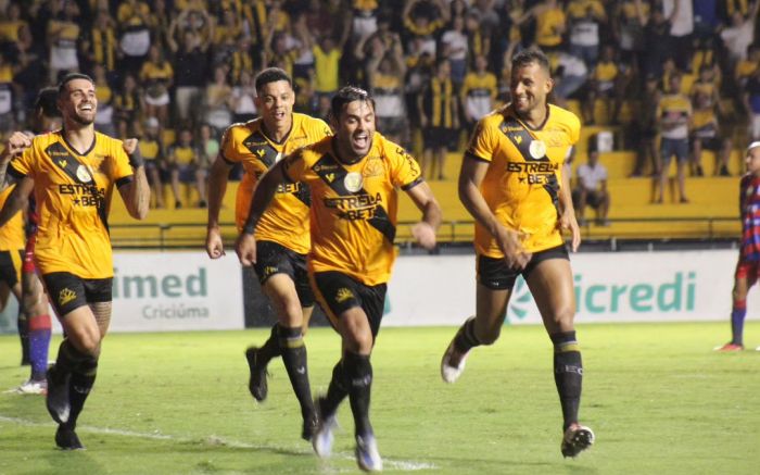 Criciúma vence o Marcílio por 2x0 e fica com o título da Recopa SC