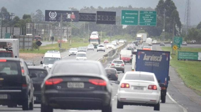 Trecho da BR-101 poderá ter novo teste de ‘3ª faixa’ no litoral norte catarinense