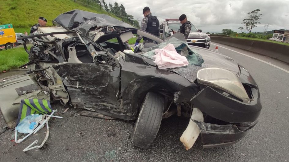 Palhoça – Casal morre em acidente no km 228 da BR-101