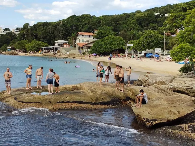 Bombinhas - Idoso de 85 anos morre afogado na praia da Lagoinha