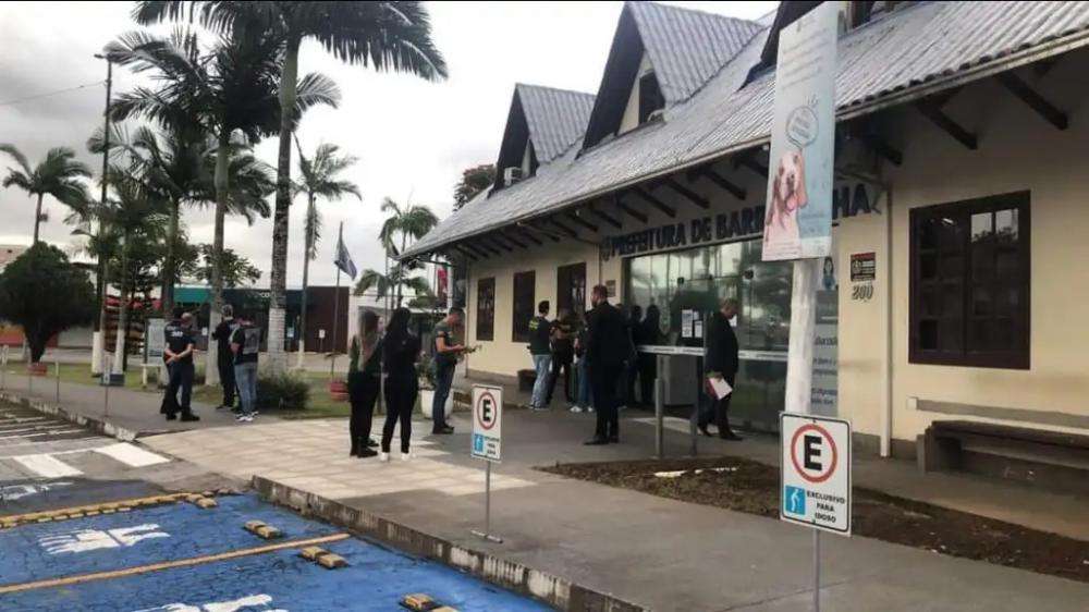 Gaeco cumpre 8 mandados de prisão em Barra Velha e Joinville