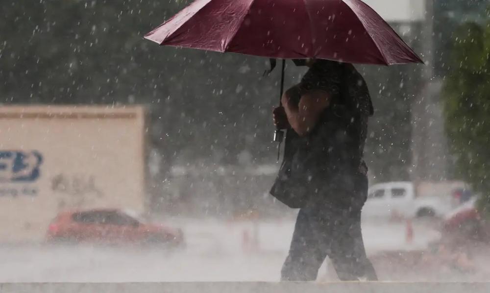 Defesa Civil de SC alerta para temporais e alagamentos com chegada de frente fria