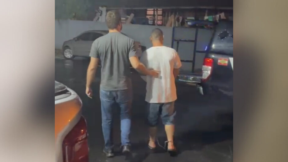 Jovem é preso por matar idoso dentro de casa em Blumenau
