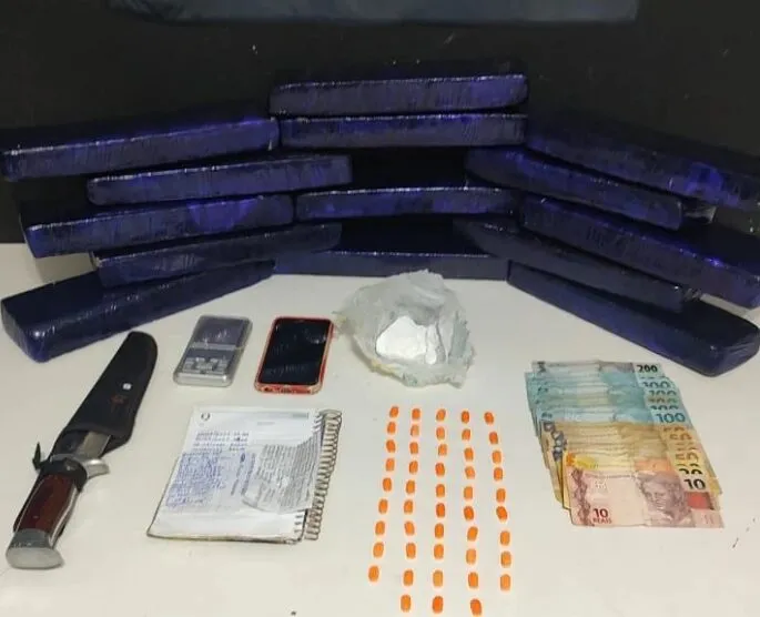 Traficante é preso em Penha com 11 quilos de maconha