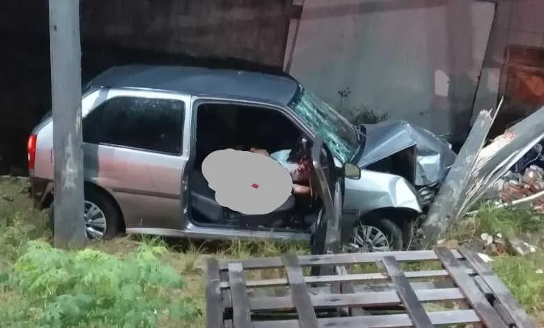 Jovem é morto à tiros na Avenida Prefeito Eugênio Krause no Centro de Penha