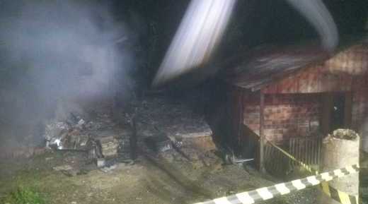 Luiz Alves: Incêndio destrói casa às margens da Rodovia SC-413