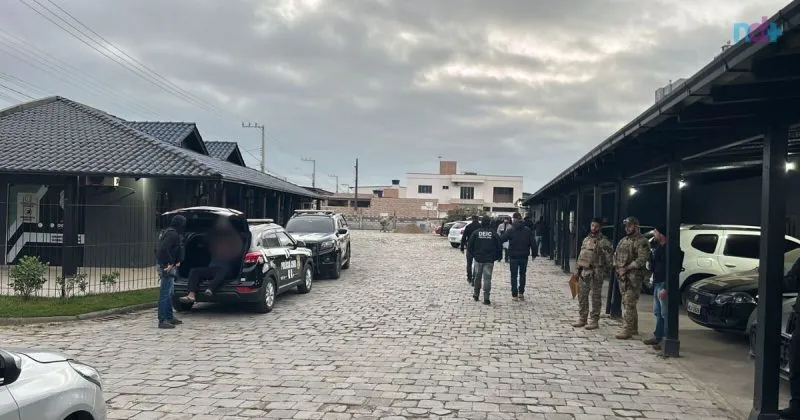 Polícia Civil prende líder de organização criminosa que atuava em Penha e Navegantes 