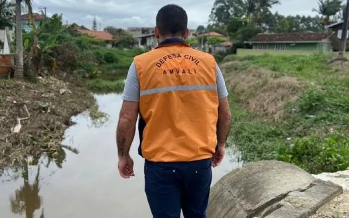 Operação do Gaeco prende ex-diretor da Defesa Civil de Barra Velha por corrupção 