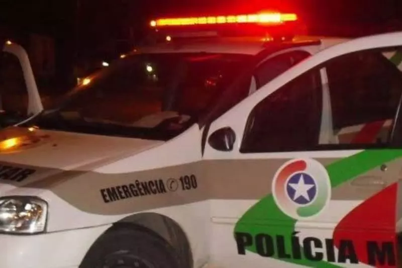 Mulher é vítima de tentativa de feminicídio ao sair de igreja com filha de 1 ano em Bombinhas