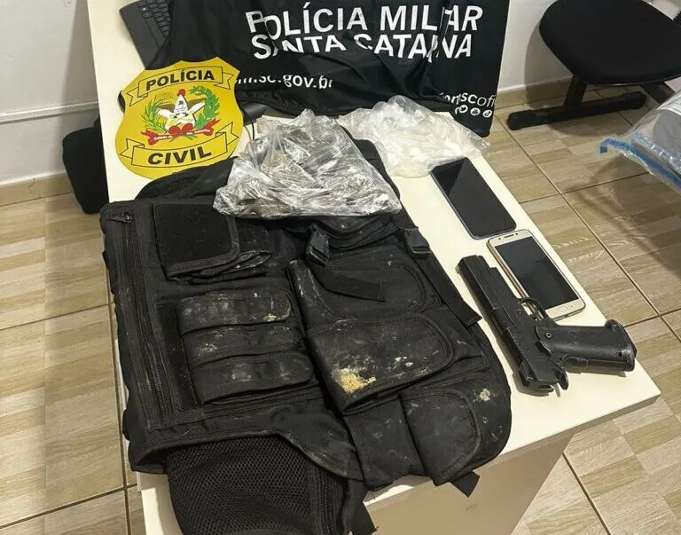 Assaltantes que agiam em Barra Velha, Balneário Piçarras e Penha são presos em operação da PM e Civil