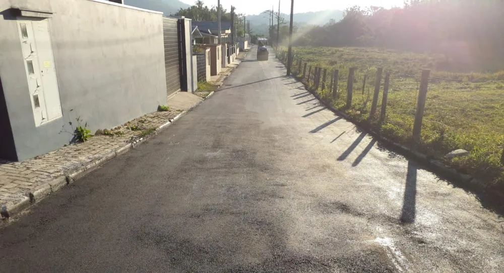 Águas de Penha recupera ruas beneficiadas com obras da rede de esgoto