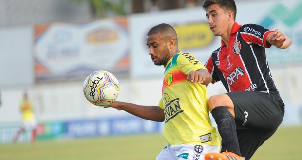 FCF antecipa horário do jogo entre Joinville x Brusque para às 19h na quinta-feira