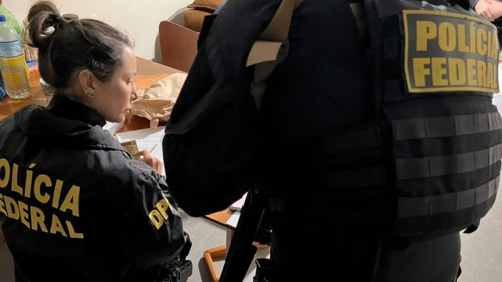 Funcionários de porto de Itapoá são alvos de operação por tráfico de drogas do Brasil à África e Europa