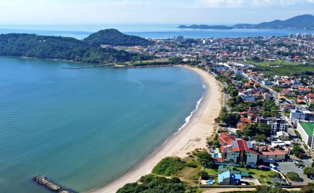 Penha celebra certificação internacional em sustentabilidade com anúncio de novo mapeamento de praias e recantos naturais