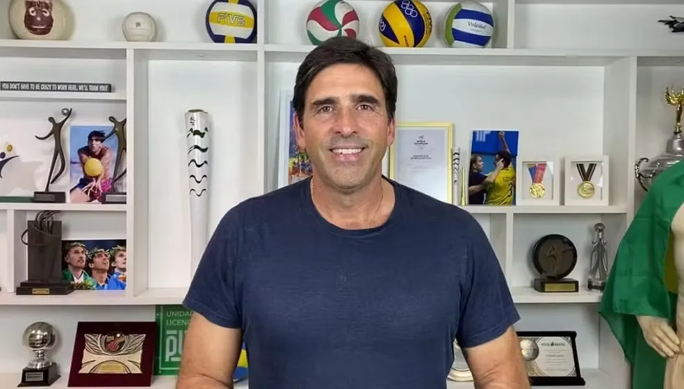 Giovane Gávio, bicampeão olímpico, sofre acidente durante viagem em Canoinhas