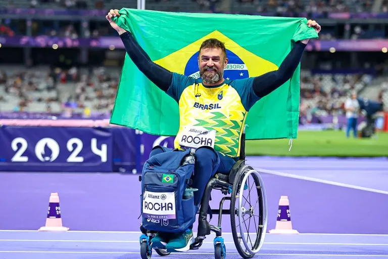 Brasil conquista medalha inédita no domingo de Paralimpíadas