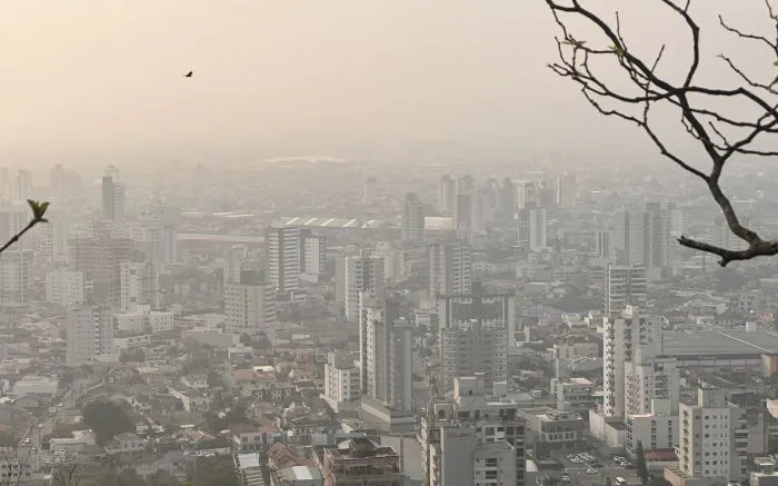 “Chuva preta” chega a Santa Catarina