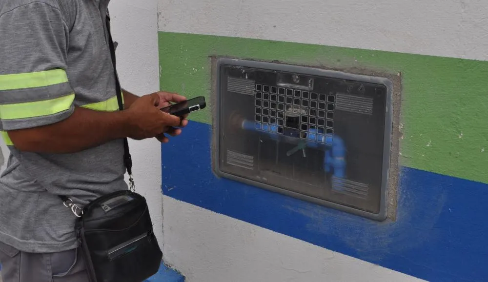 Águas de Penha orienta consumidores a instalar a caixa padrão