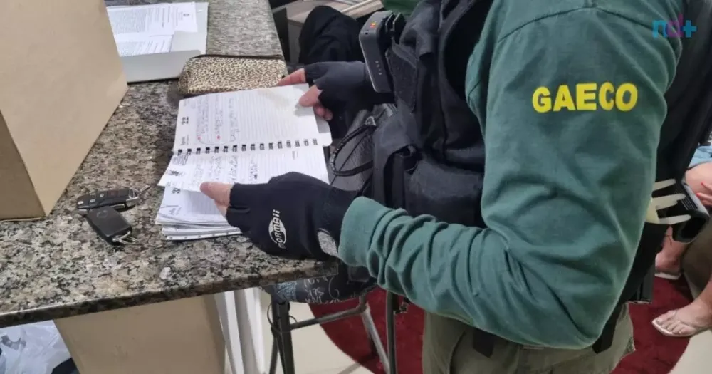 Golpistas responsáveis por falsos aluguéis no Litoral Norte de SC são presos