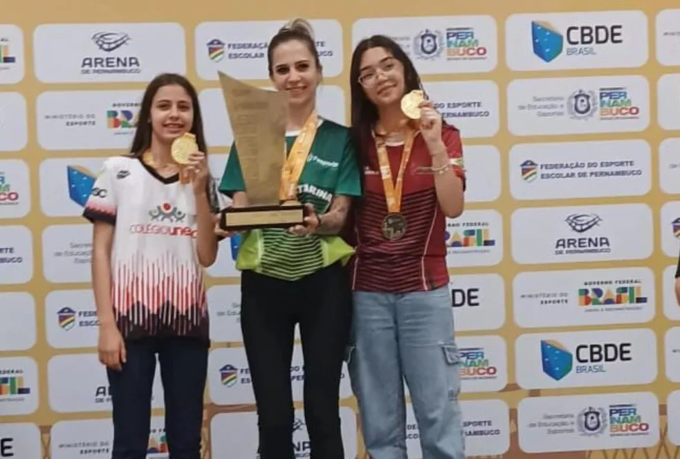 Enxadrista de Penha conquista medalhas de ouro e bronze nos JEBs em Recife