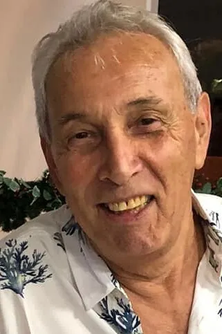 Balneário Piçarras: Professor Roberto Duarte morre aos 72 anos