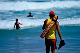Menino com síndrome de Down é arrastado por correnteza em Balneário Piçarras