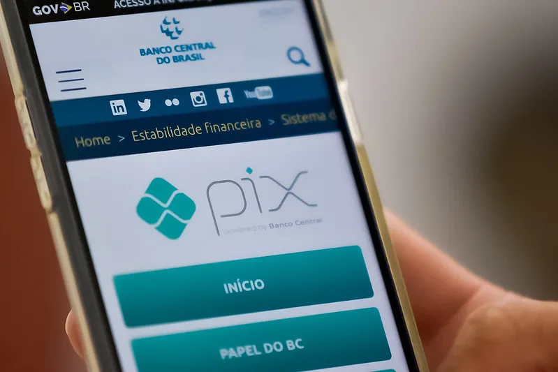 Consumidores podem utilizar o PIX para pagamentos de contas de água em Penha