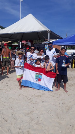 Penhenses são campeões catarinenses de Stand Up Paddle