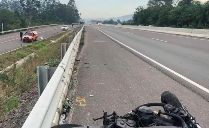 Pedestre morre atropelado na rodovia Antônio Heil em Itajaí