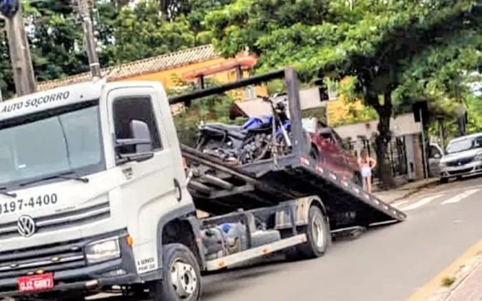 Operação da PM apreende quase 30 motos na praia do Trapiche em Penha