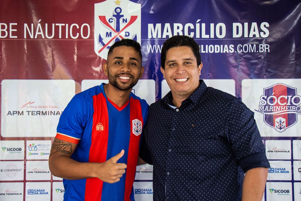 Marcílio Dias apresenta o zagueiro Rodrigo Sam