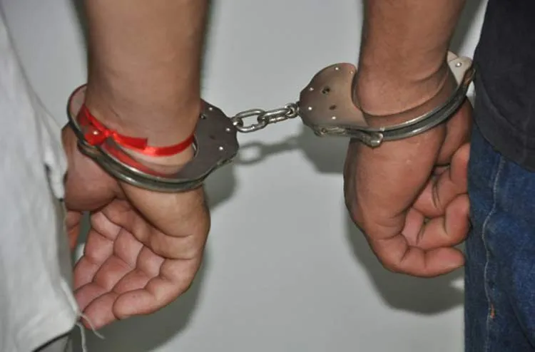 Polícia Civil de Balneário Piçarras prende dupla de assaltantes que aterrorizaram a região 