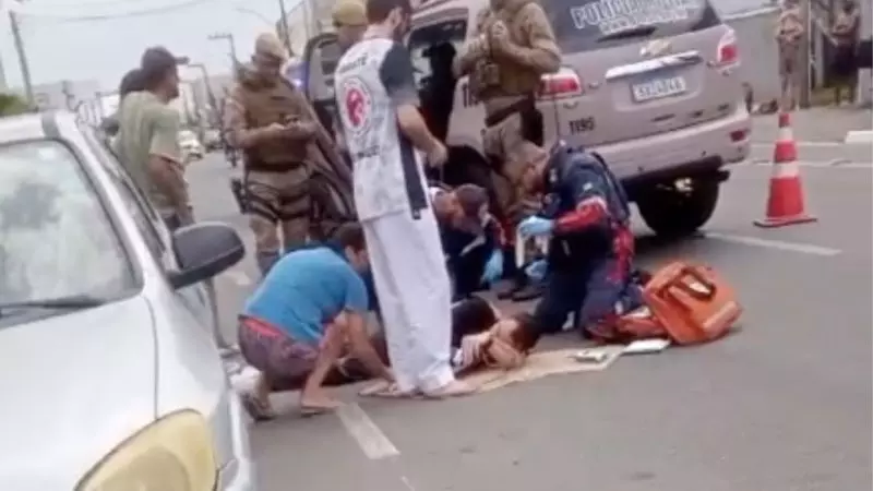 Homem tenta matar o namorado da ex na frente da filha de oito anos em Navegantes