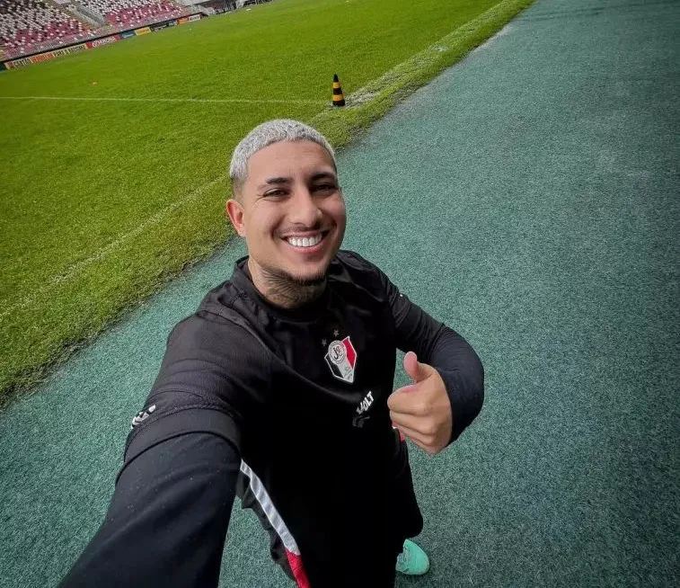 Meia João Mafra que estava no futebol paranaense reforça o JEC em 2025