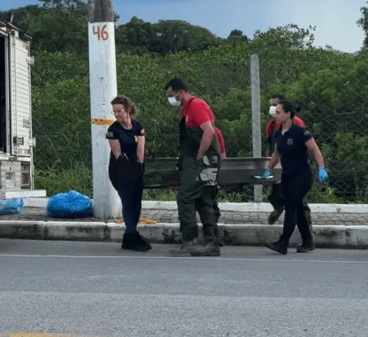 Corpo de homem é encontrado boiando sob ponte de Piçarras