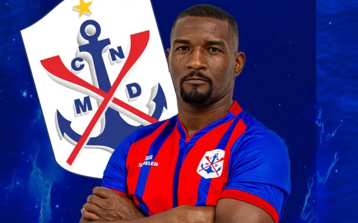 Marcílio Dias anuncia a contratação do centroavante João Carlos