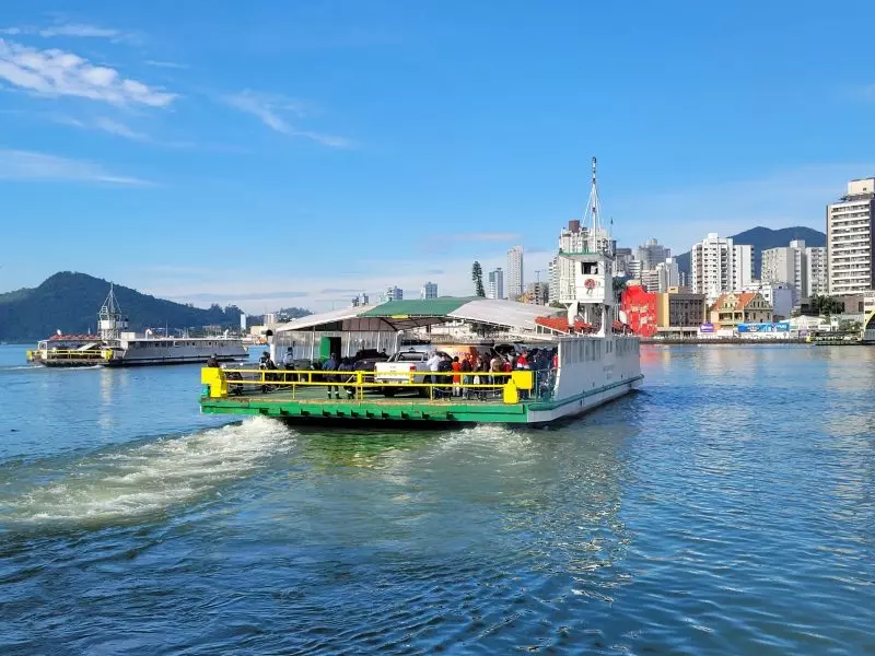 Ferry Boat Itajaí/Navegantes pode ficar mais caro ou parar aos fins de semana e madrugada