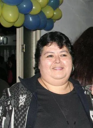 Artesã chilena que se dedicou à cultura local precisa de ajuda da comunidade de Penha