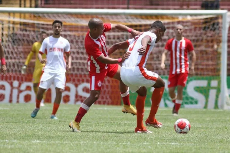 Hercílio Luz cede empate nos minutos finais e se complica na Copinha SP