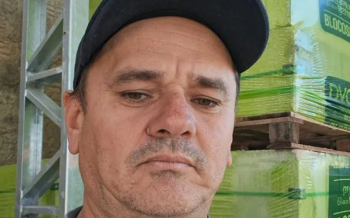 Homem atropelado em Itapema por moto elétrica morre no hospital 
