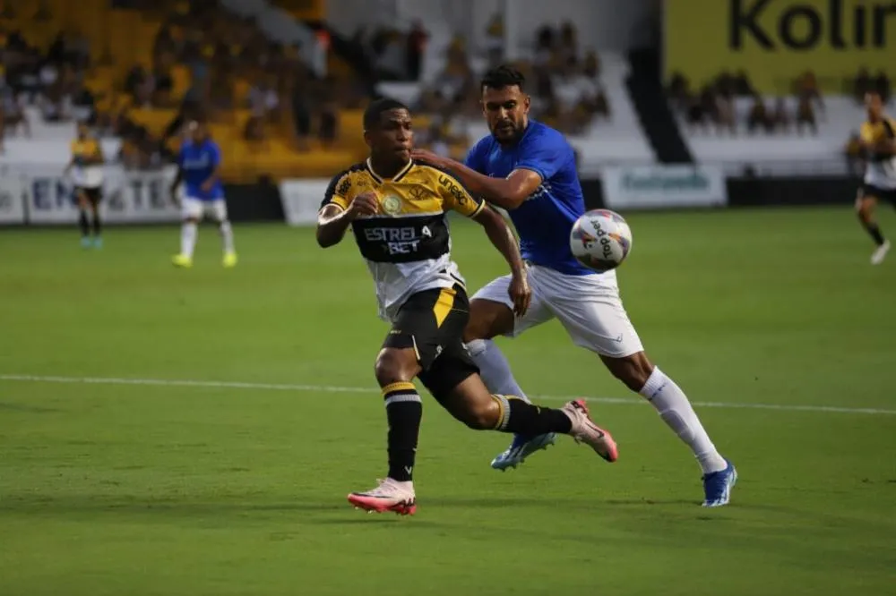 Criciúma assume a liderança do Catarinão 2025