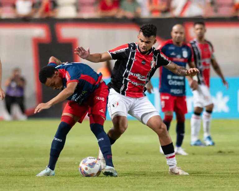Joinville e Marcílio Dias empatam em 1 a 1 na Arena 